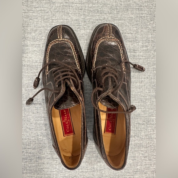 Cole Haan Dark Brown Crocodile Pattern Oxfords - Picture 7 of 7